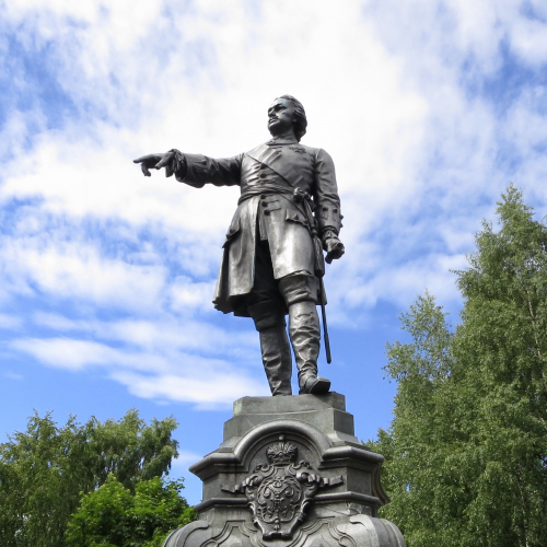 Памятник Петру I 